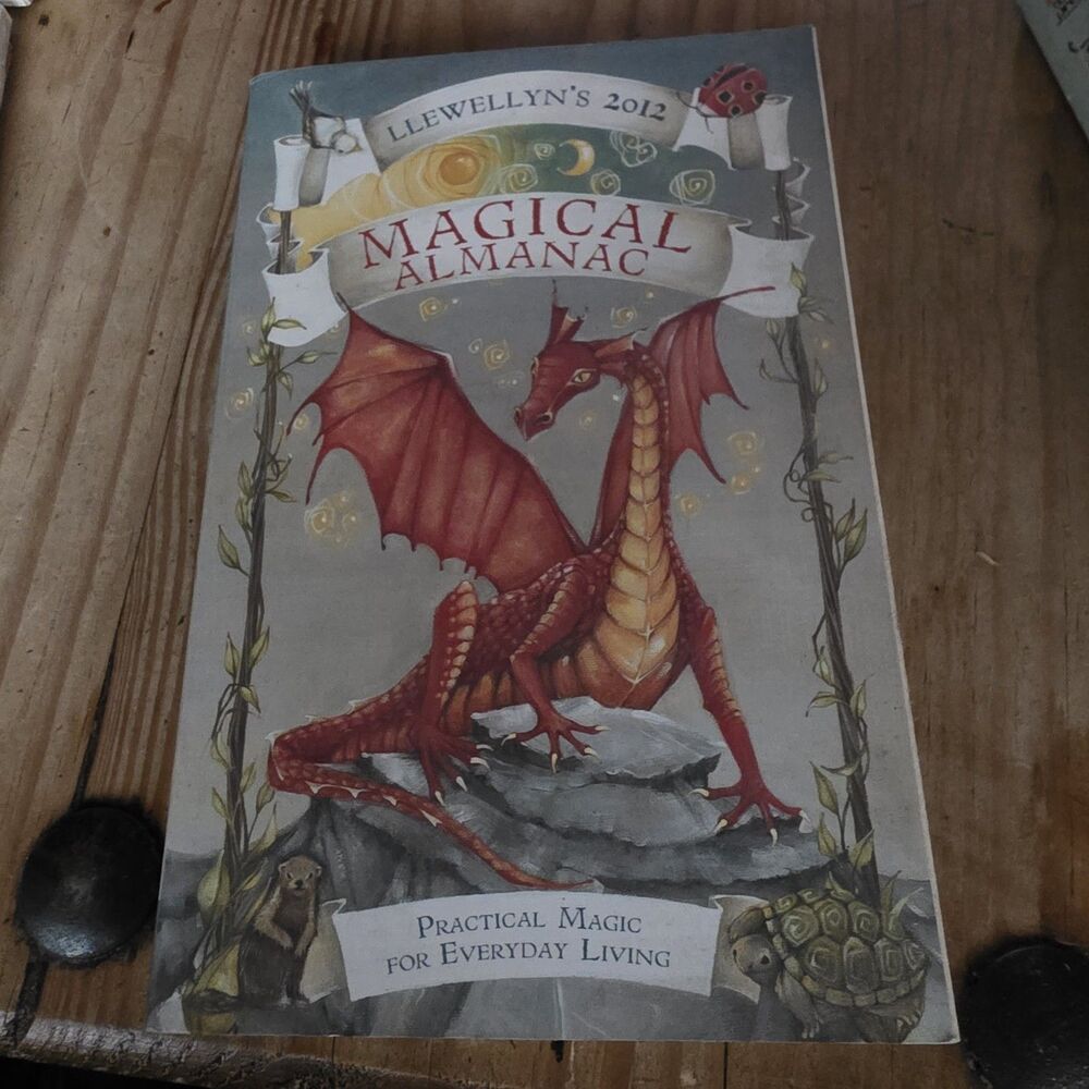 Llewellyn's 2012 Magical Almanac: Practical Magic for Everyday Living PB